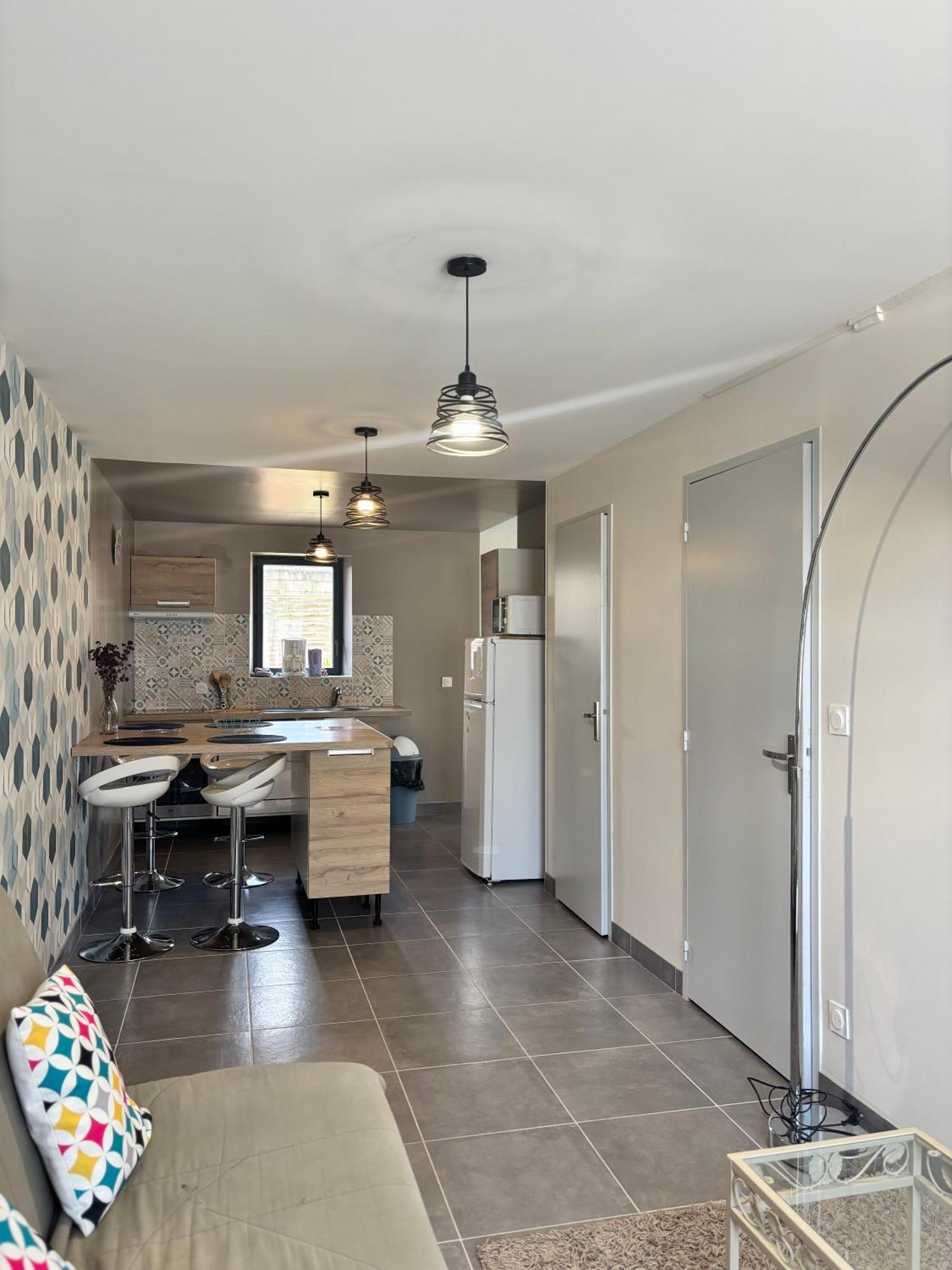 Au Champ Fleuri Apartment Bracieux Exterior photo